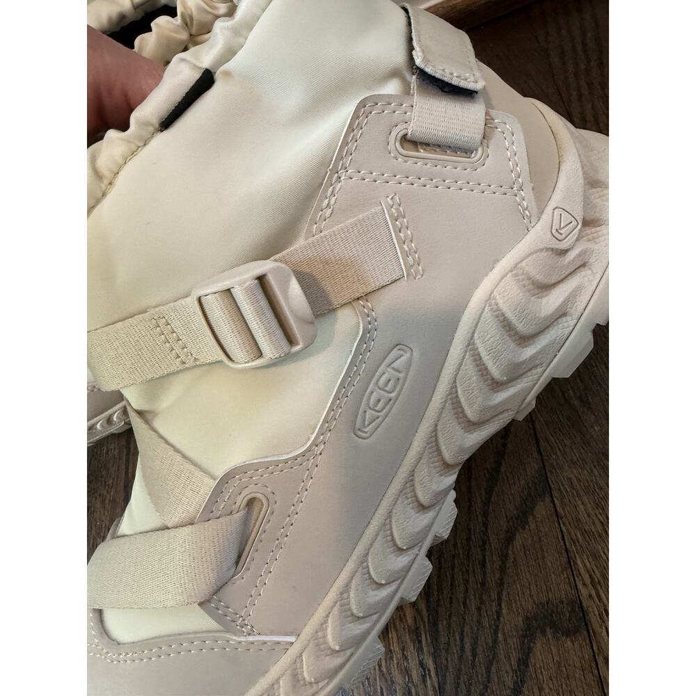 KEEN Hoodzerra II Boots/ Free People Womens Sz 9 Insulated Waterproof NEW $165 - Picture 13 of 16
